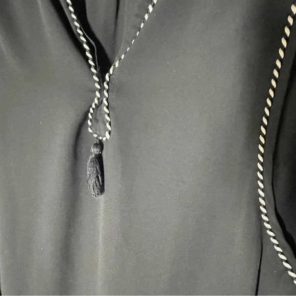 J. Crew Tassel Trim Black Split V-neck Blouse Size 4 - Picture 10 of 10